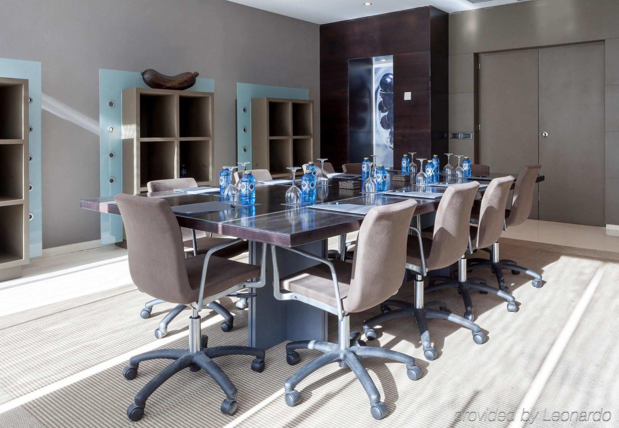 Ac Hotel La Rioja By Marriott Logrono Bagian luar foto