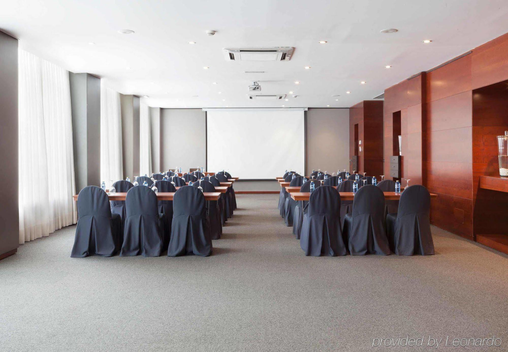 Ac Hotel La Rioja By Marriott Logrono Bagian luar foto
