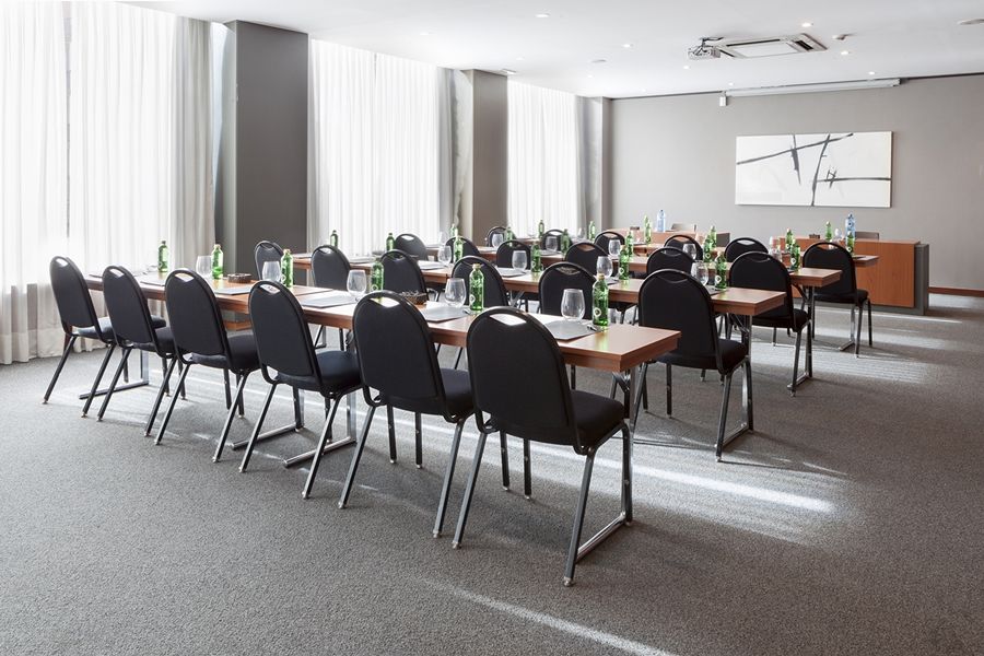 Ac Hotel La Rioja By Marriott Logrono Bagian luar foto