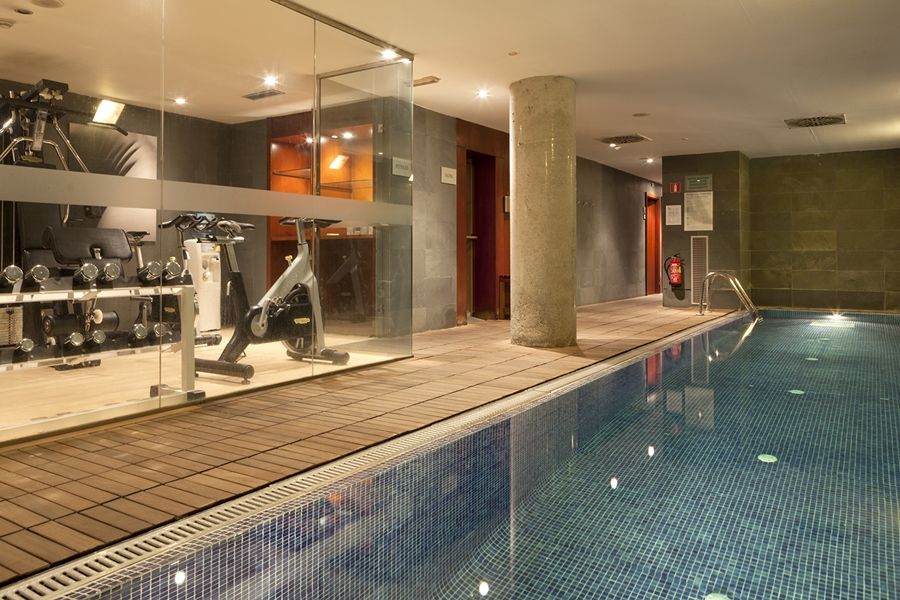 Ac Hotel La Rioja By Marriott Logrono Bagian luar foto