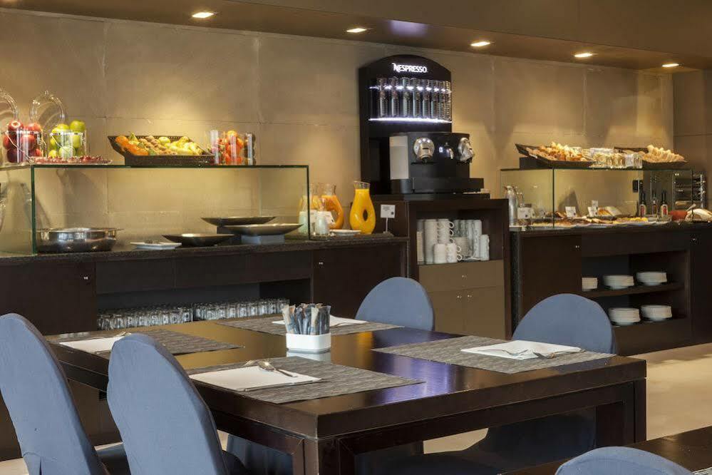 Ac Hotel La Rioja By Marriott Logrono Bagian luar foto